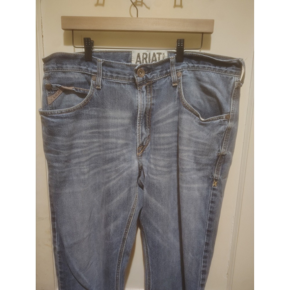 Ariat M4 Low Rise Boot Cut Jeans Mens 36x36 Medium Wash Denim Work Western - Picture 3 of 6